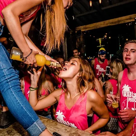 Slumber Party Hostel Phuket-2
